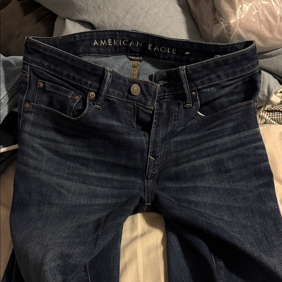 American Eagle Outfitters Women's Deep Indigo High Rise Jeans - Picture 1 of 3